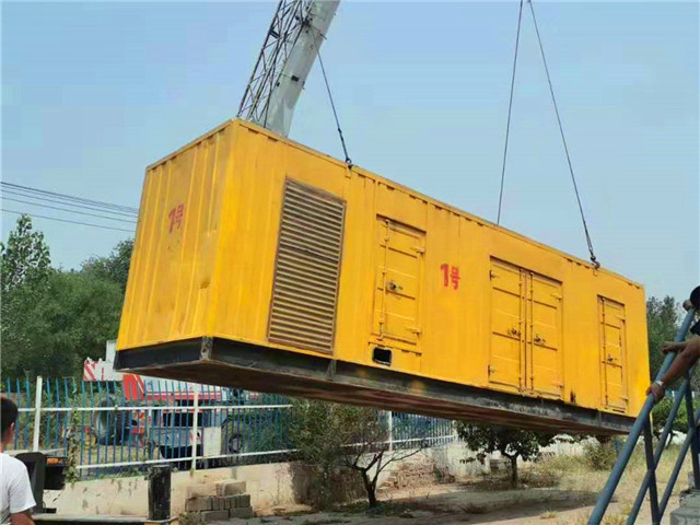 镇江300KW柴油发电机组油耗是多少?